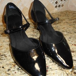 Black Patent Shoes Size 8 Wide